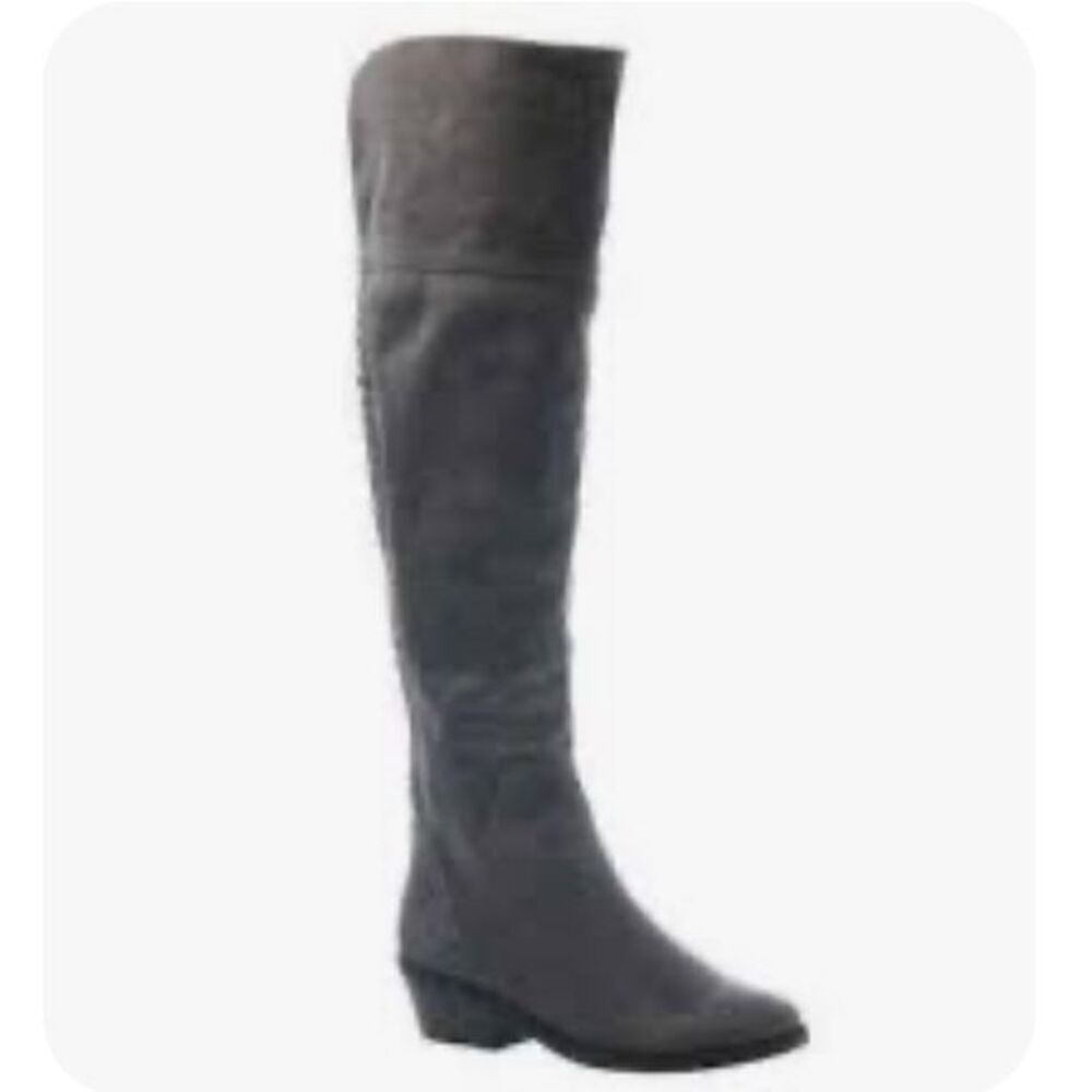 Madeline Girl NWOT Turf Block Heel Side Zip Over The Knee Boots Brown Size 7.5